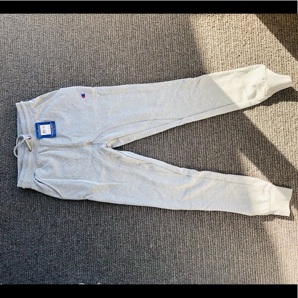 Meet your Posher - Picture 2 of 4